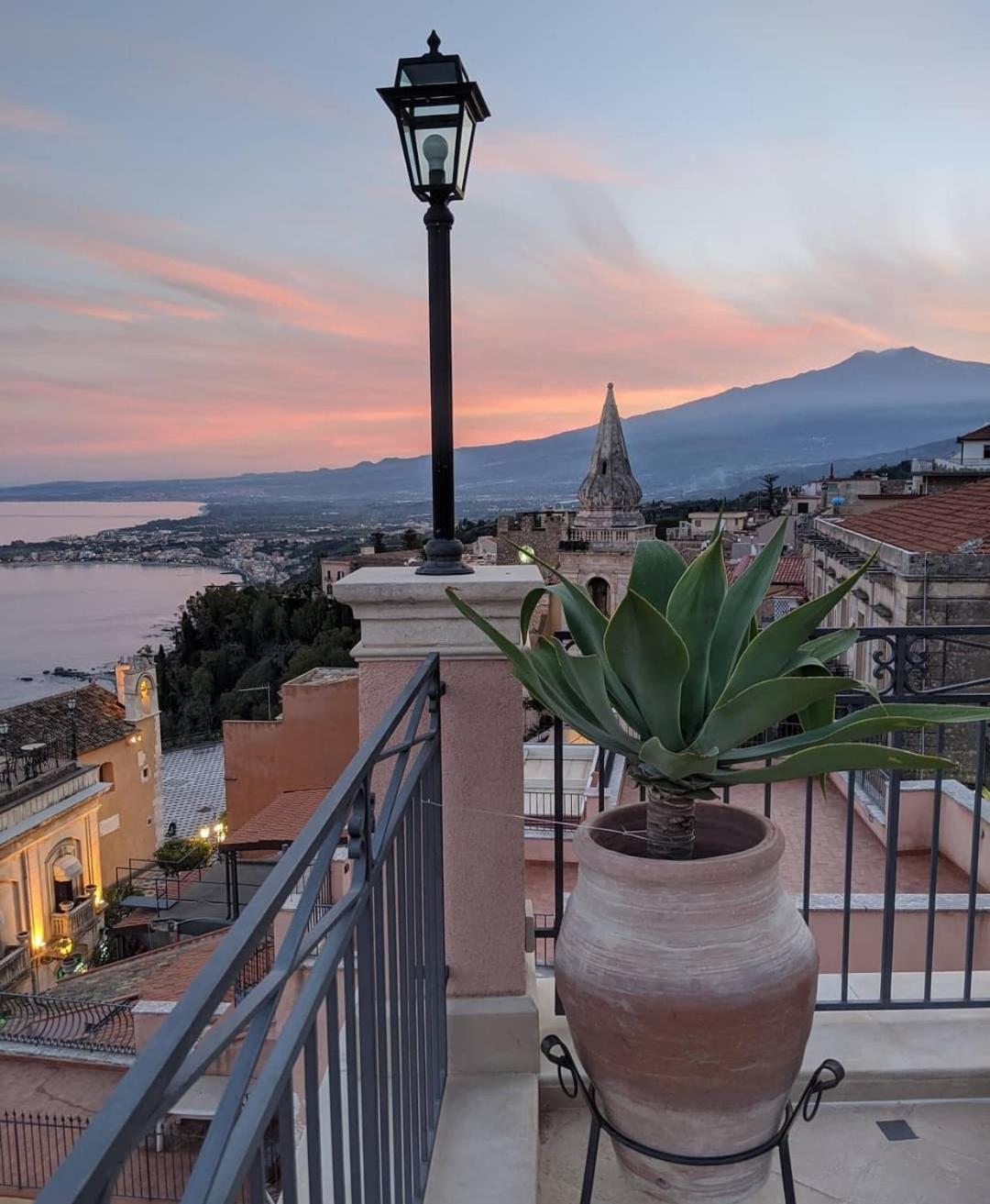Casa Turchetti Taormina Exterior foto